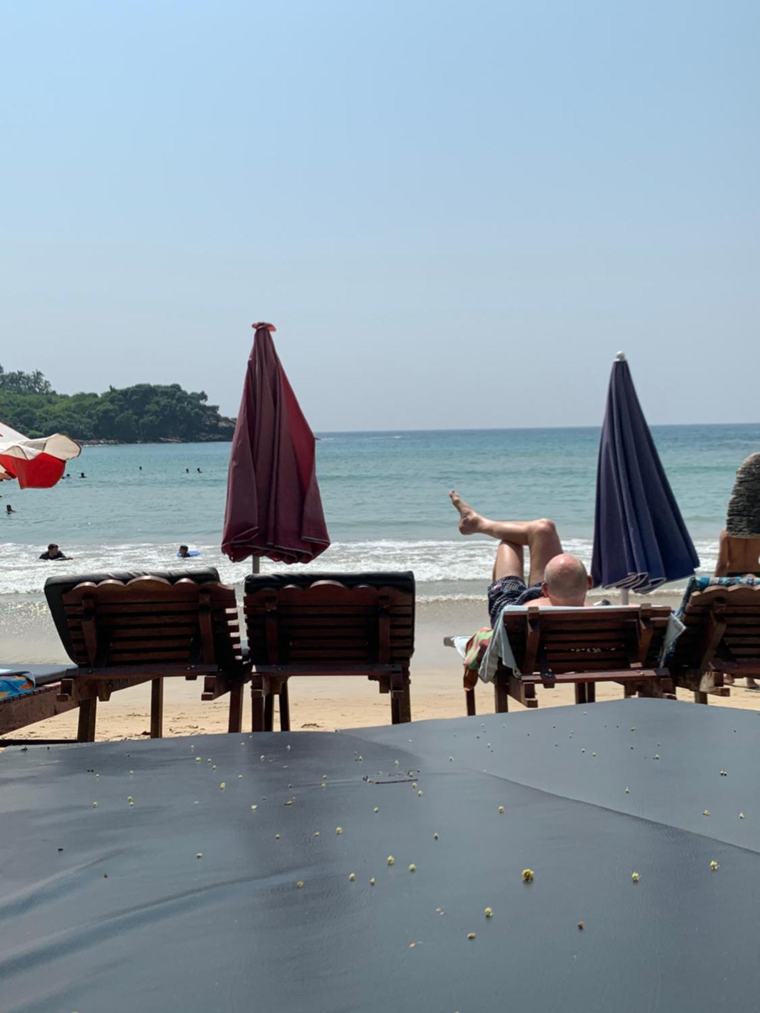 مبيت وإفطار ديكويلاّ تين Thaproo Bay Hiriketiya المظهر الخارجي الصورة